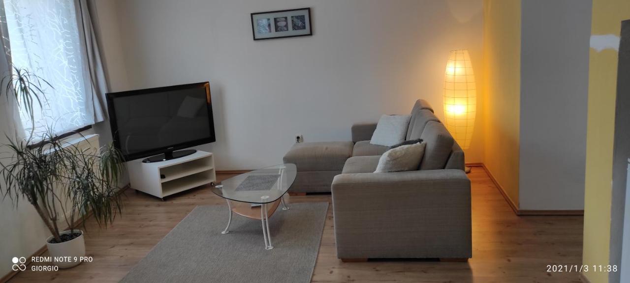 Ubytovanie City Apartman Trencianske Teplice Ngoại thất bức ảnh